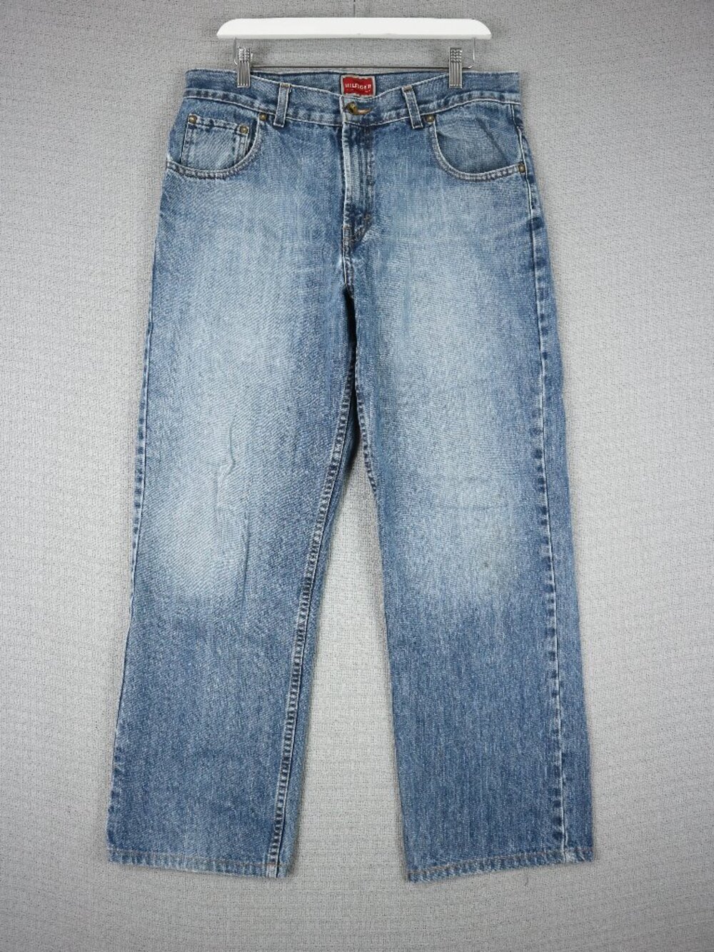 Tommy Hilfiger Straight Cut Made in Canada Light Wash Denim Jeans 34x28 Vintage